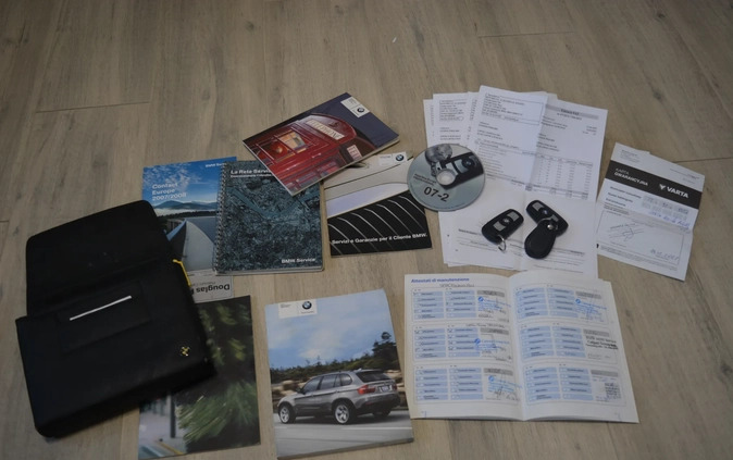 BMW X5 cena 45800 przebieg: 305143, rok produkcji 2007 z Bochnia małe 781